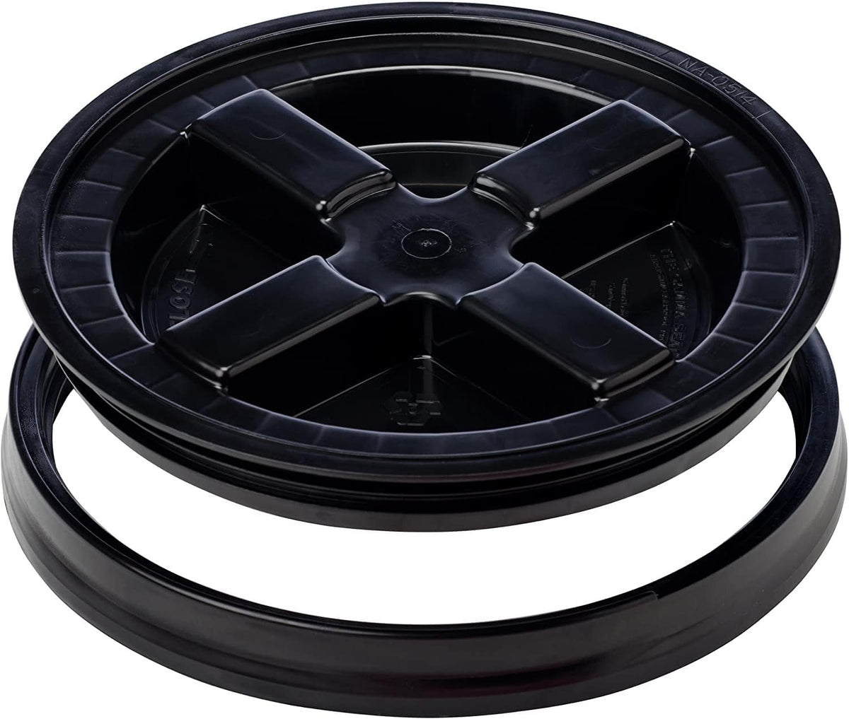 Gamma Seal lid on a wash bucket