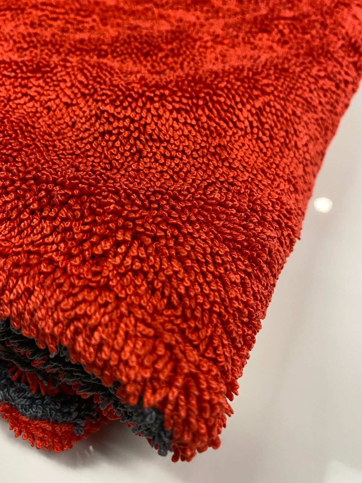Veros 1100 GSM drying towel plush microfiber detail