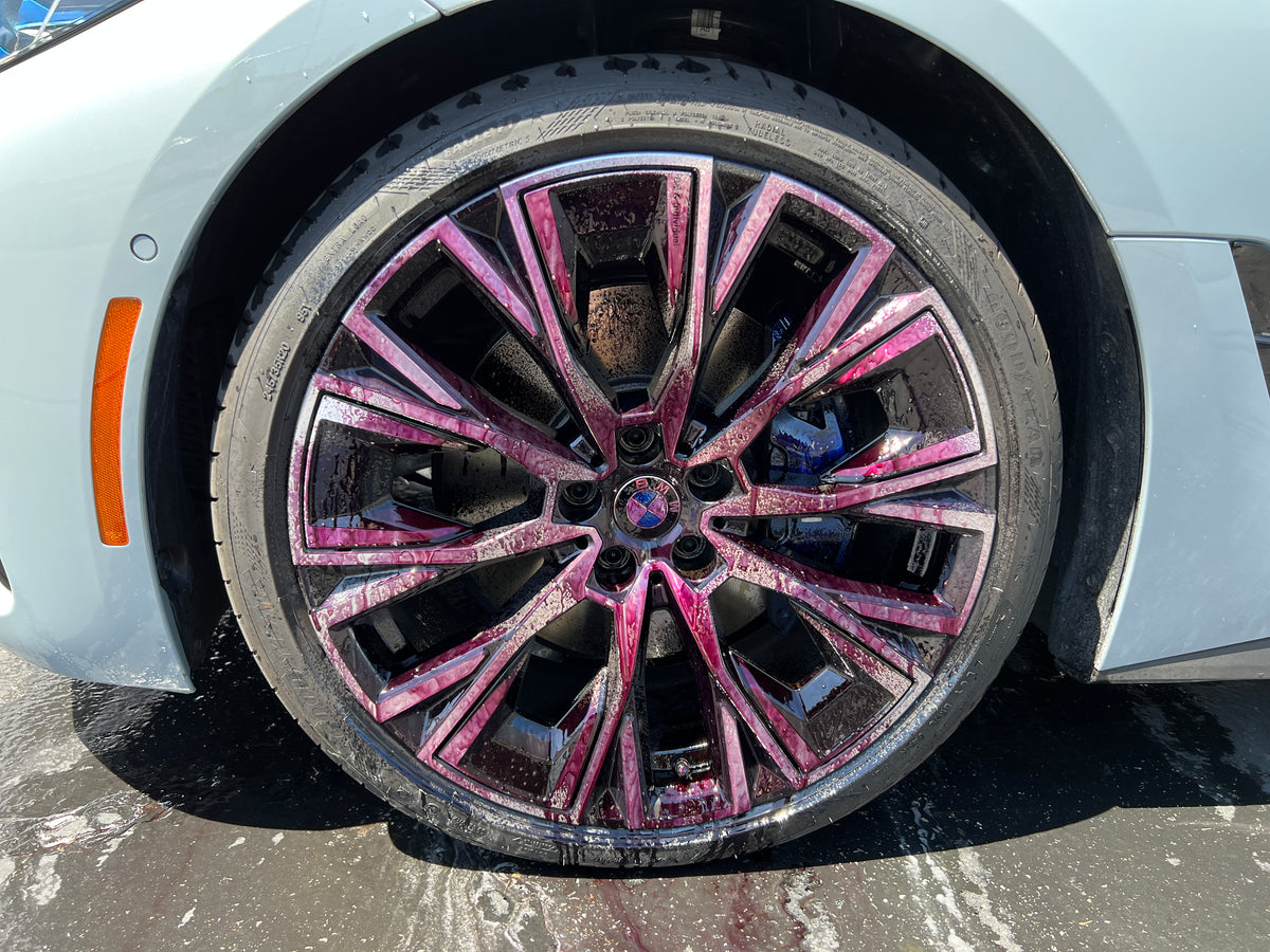Veros Gel Wheel Cleaner gallon size